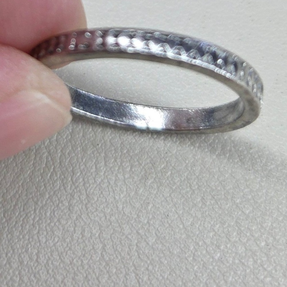 Silver Tone Textured Geometric Pattern Stackable Band Ring Size 8.5 - Picture 7 of 7